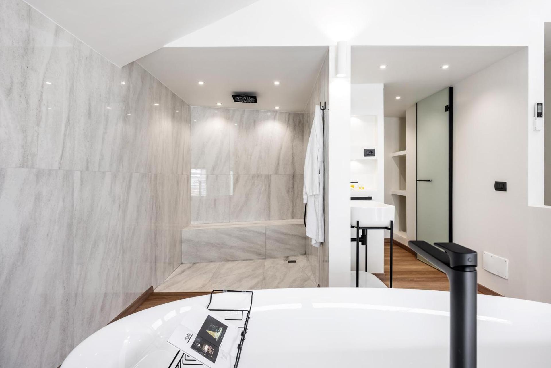 Rh Lifestyle Rooms & Suites Olbia Habitación foto